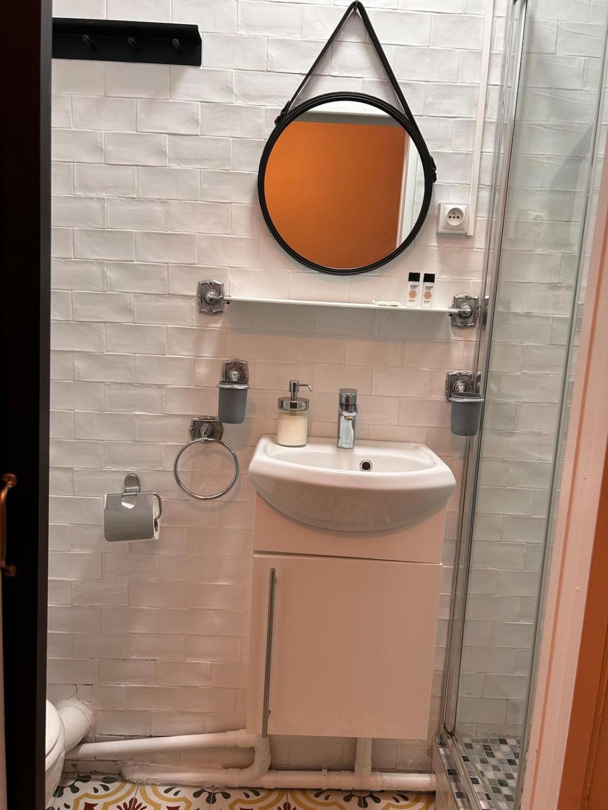 Studio Paris - Metro 7 Cadet - Quartier Faubourg-Montmartre Εξωτερικό φωτογραφία